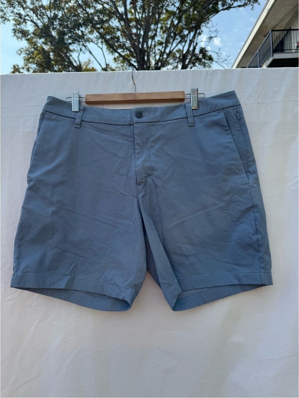 Lululemon Commission Classic-Fit Short 7" *Oxford - Blue - 36 - Picture 4 of 8